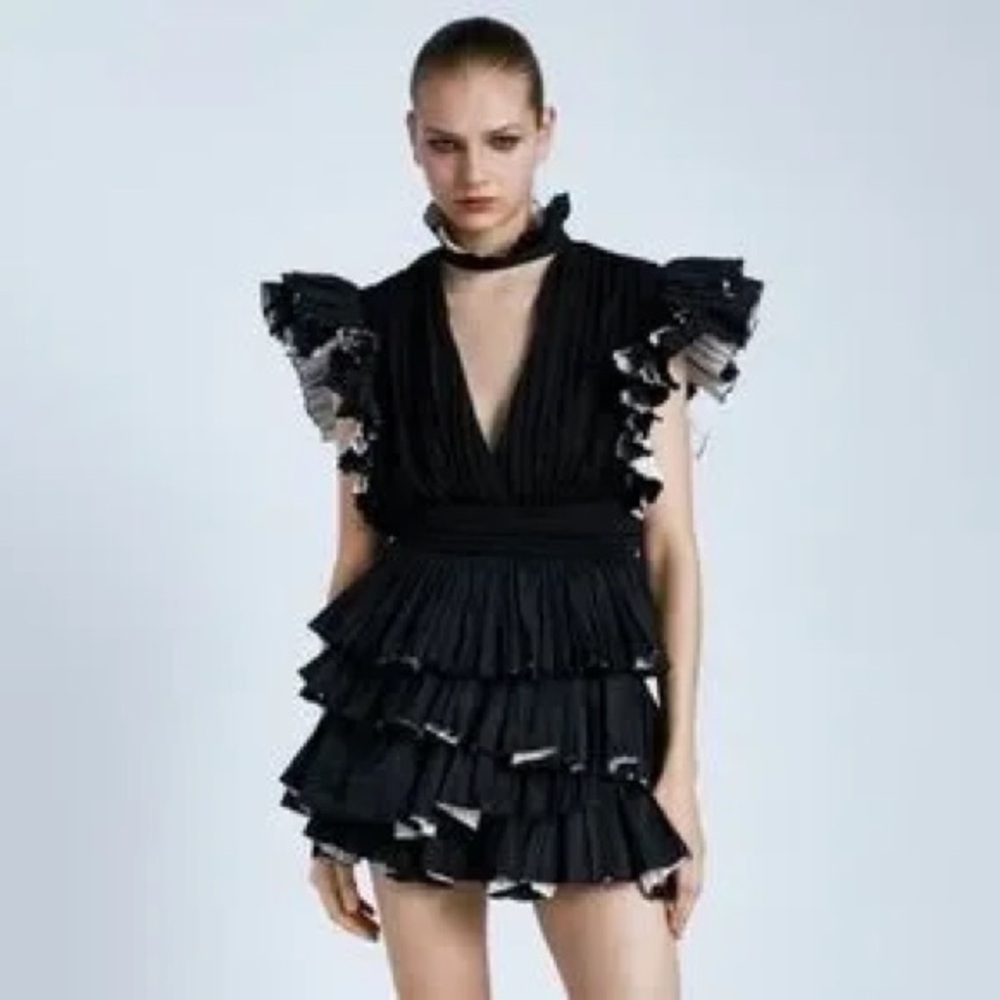 Zara Black Ruffled V-Neck Top Size M